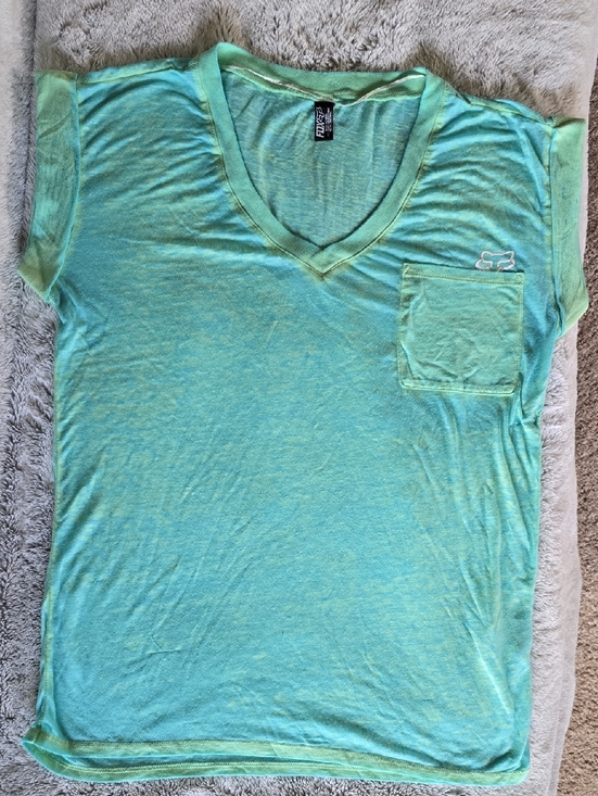 Fox Tops - Fox Head Women's Mint Green Tie-Dye V- Neck Tee